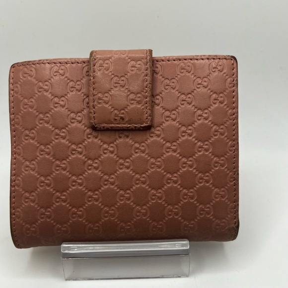 GUC Gucci Pink Guccissima bifold Wallet - Picture 3 of 8